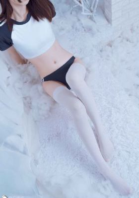 六个瑞典女孩在滑雪场_1080P神马影院手机在线